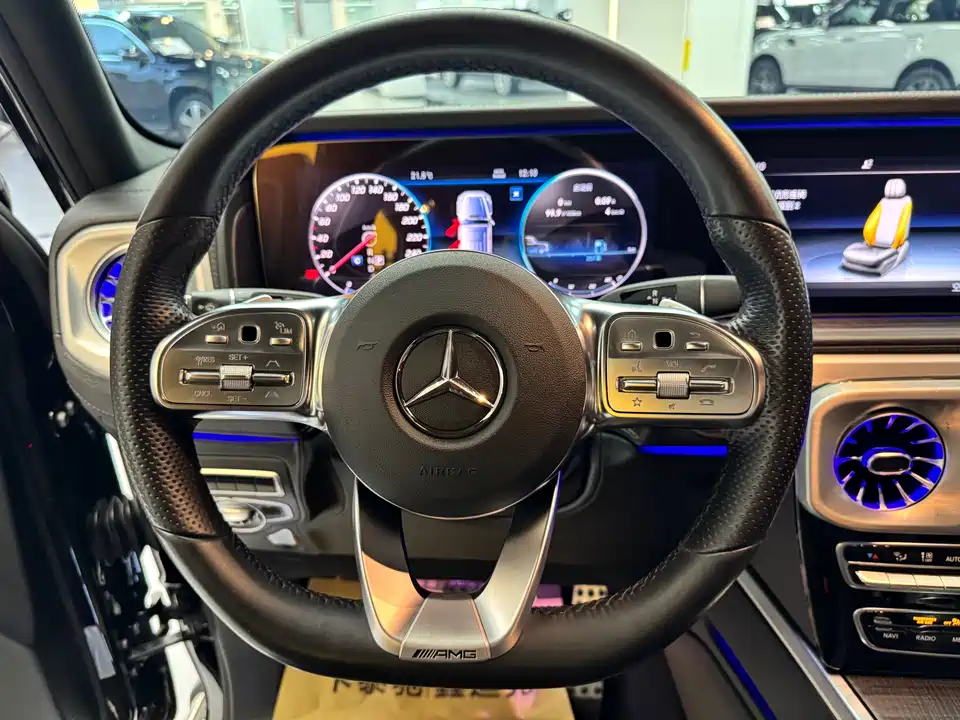 Mercedes-Benz G-class