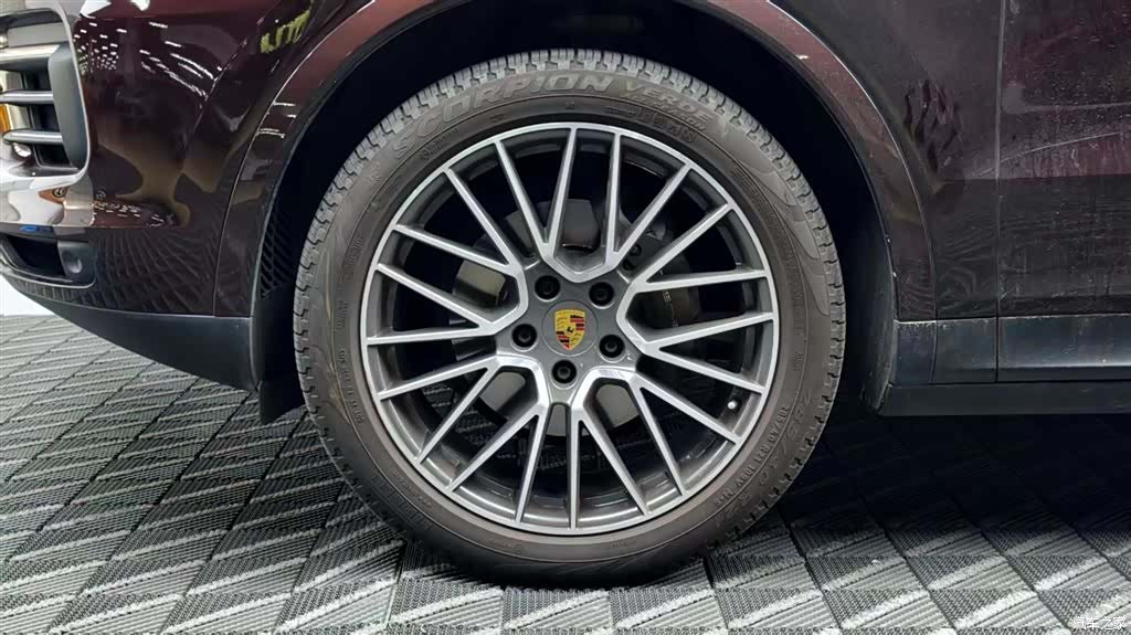 Porsche Cayenne, 2019 8