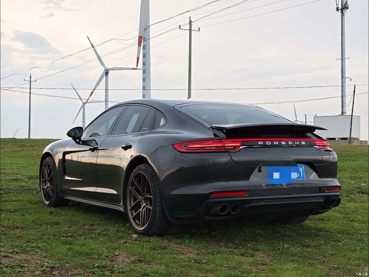 Porsche Panamera, 2018 9