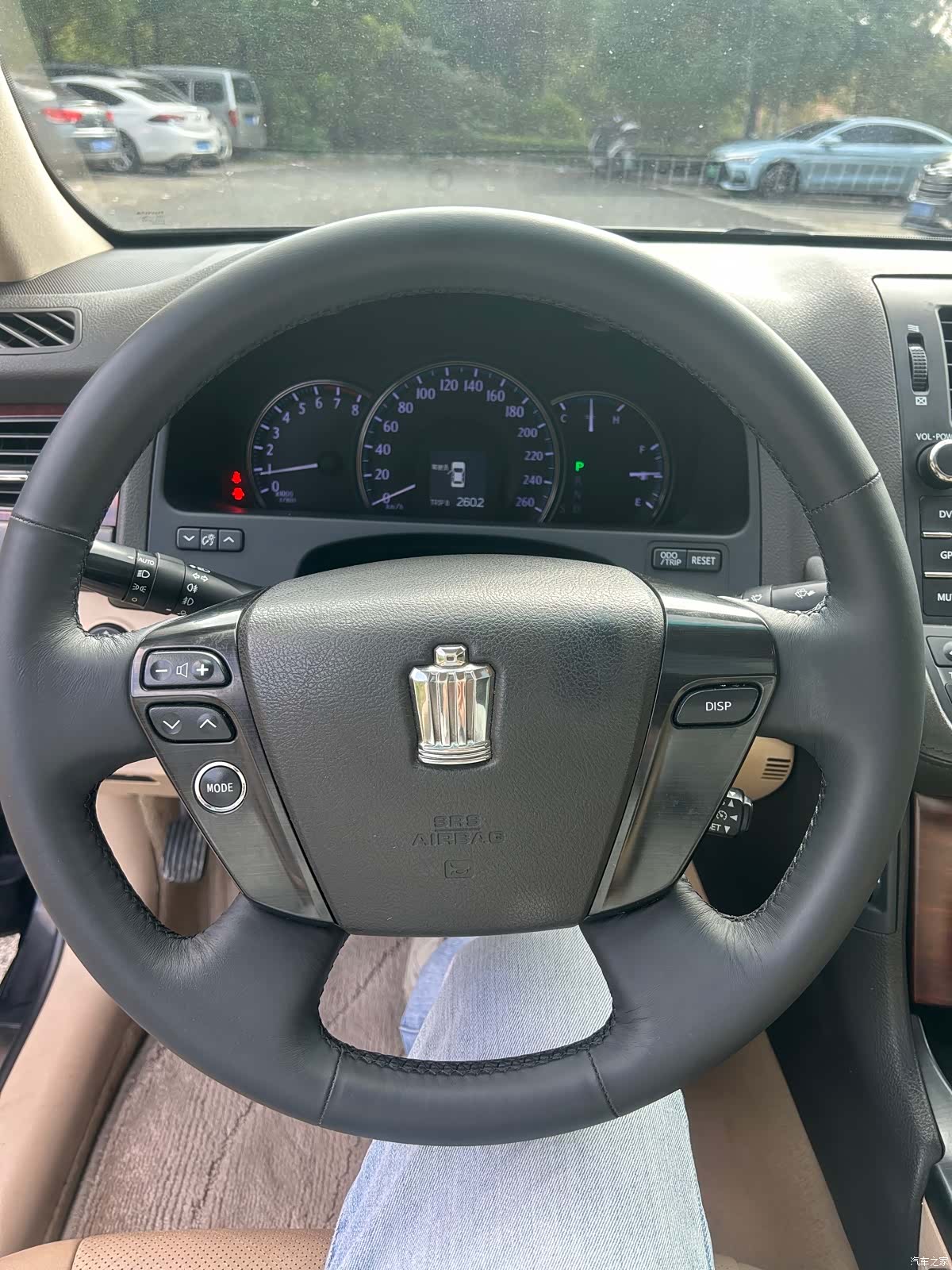 Toyota Crown, 2011 6