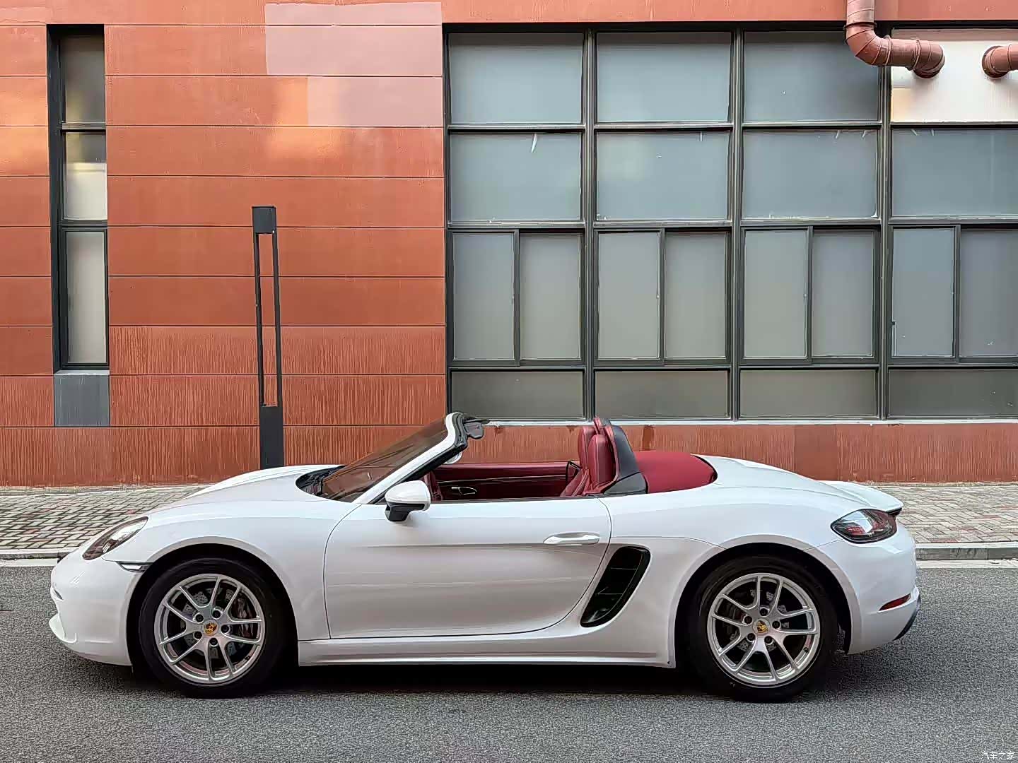 Porsche Boxster, 2018 8
