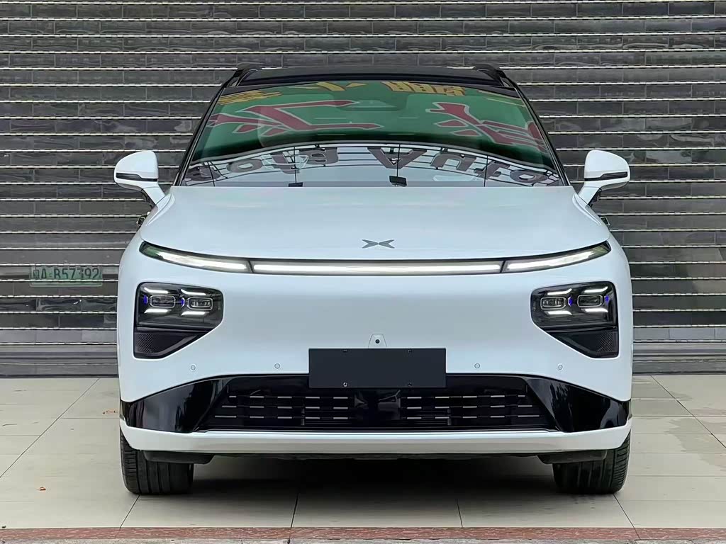 Xpeng G9