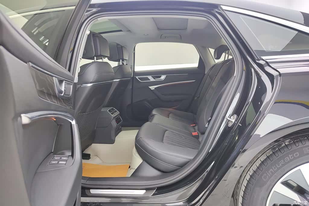Audi A6L, 2023 11