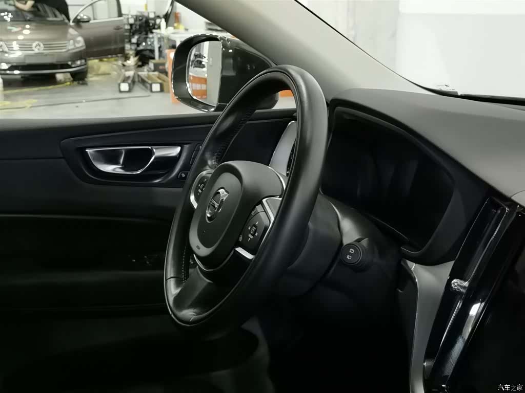 Volvo XC60, 2020 22