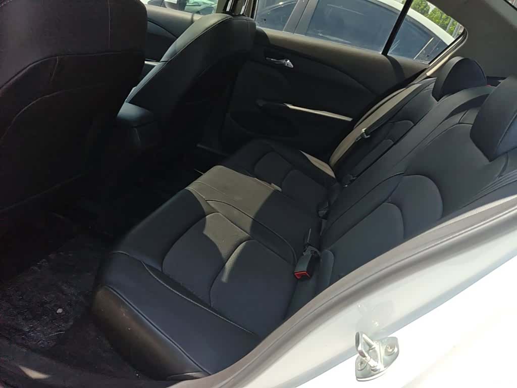 Chevrolet 320, 2018 17