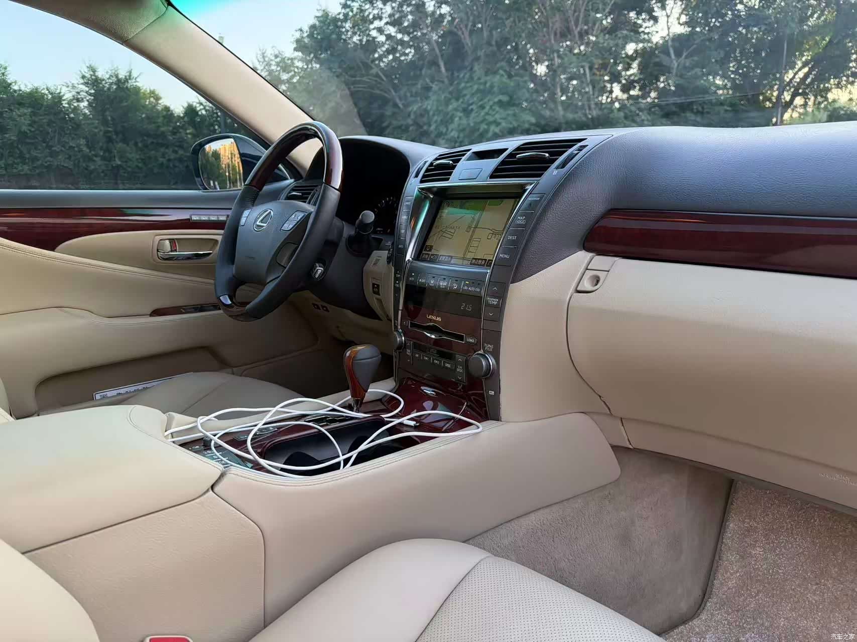 Lexus LS, 2008 10