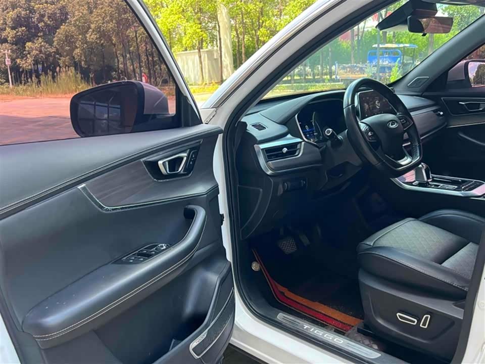 Chery Tiggo 8