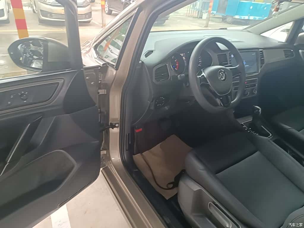 Volkswagen Golf, 2018 16