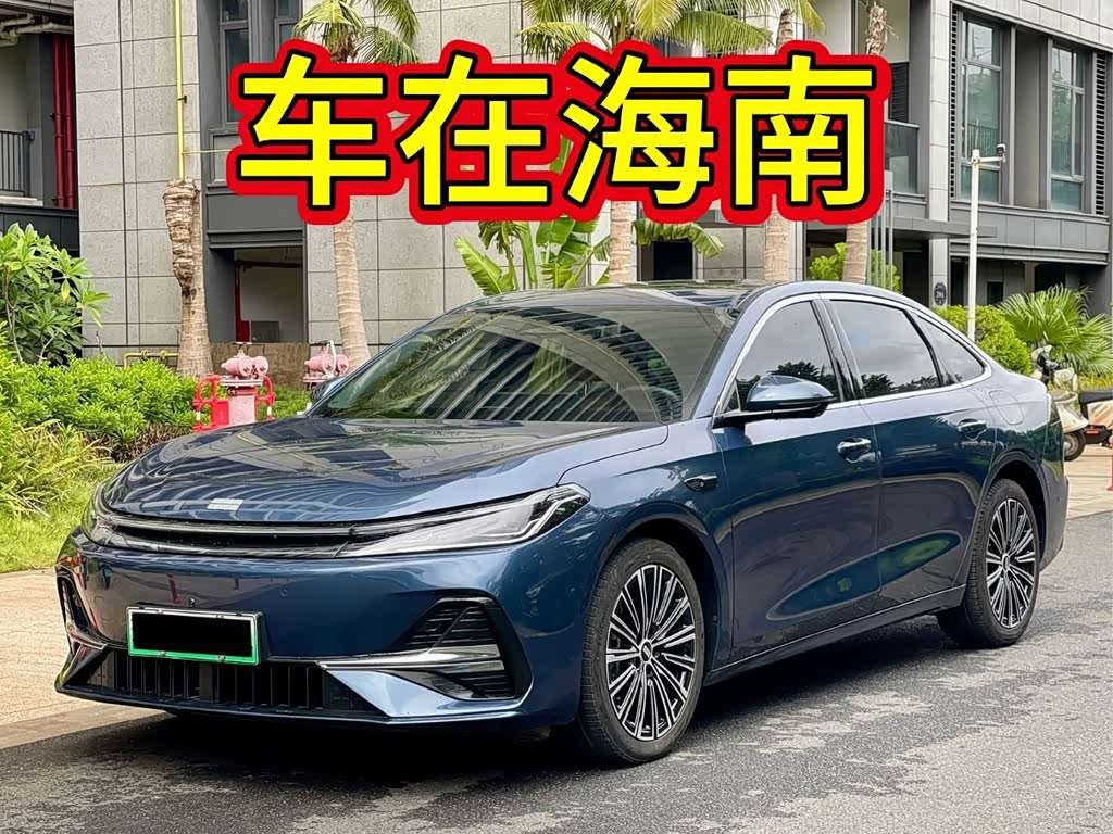 Geely Galaxy A7 EM
