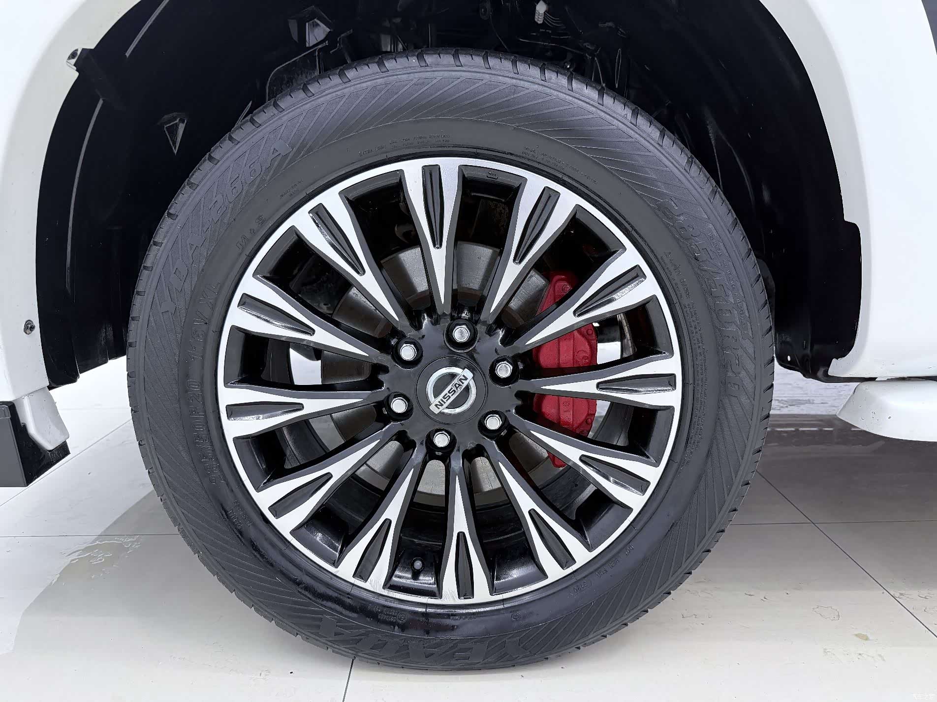 Nissan Patrol, 2020 14