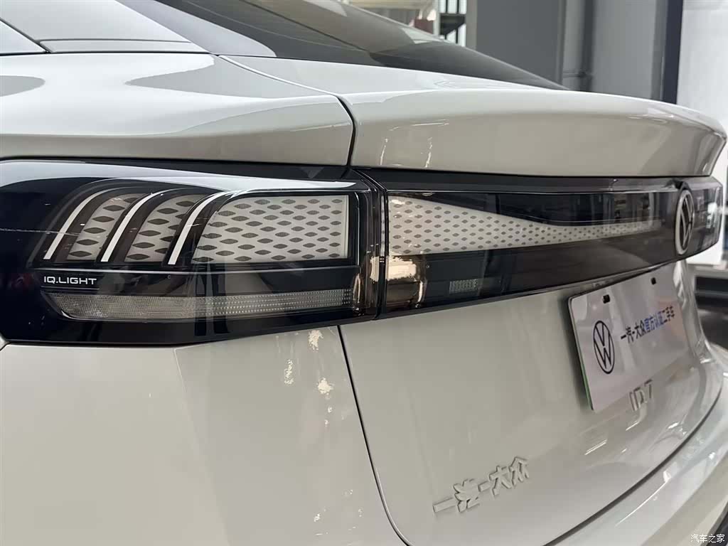 Volkswagen ID.7, 2026 17
