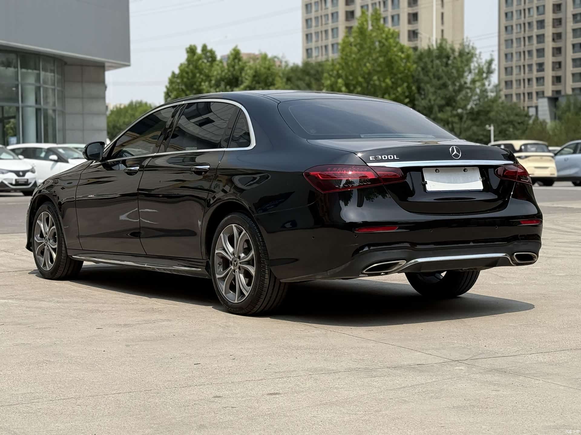 Mercedes-Benz E-Class, 2021 10