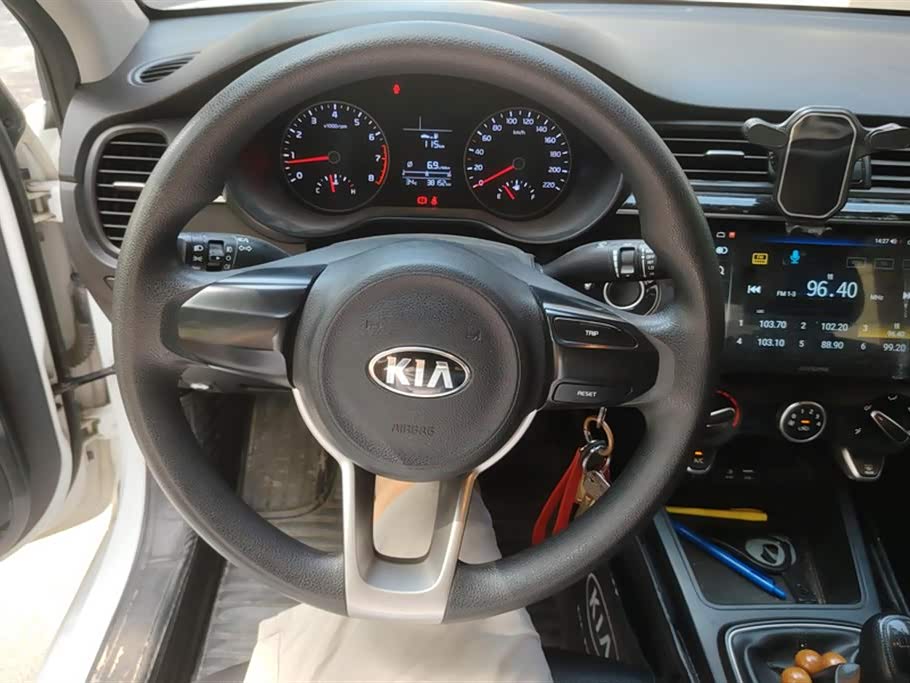 Kia K2