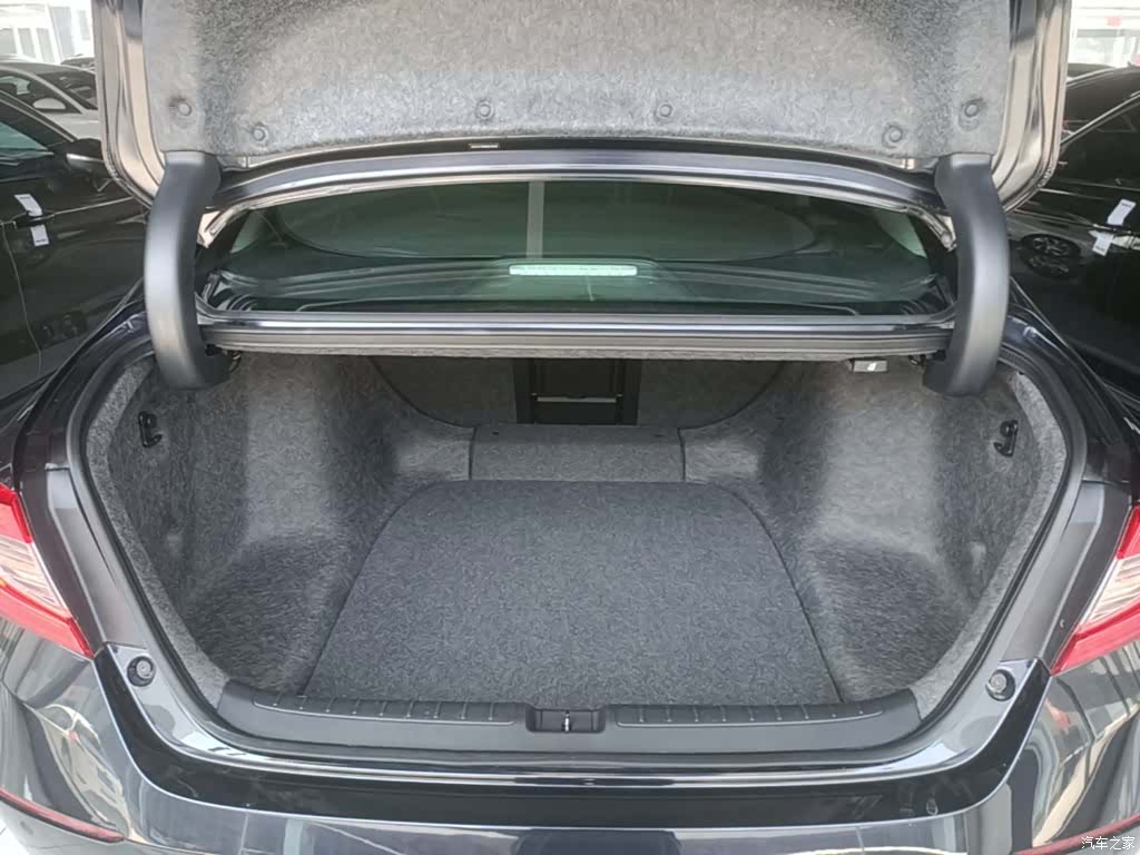 Honda Accord, 2021 19
