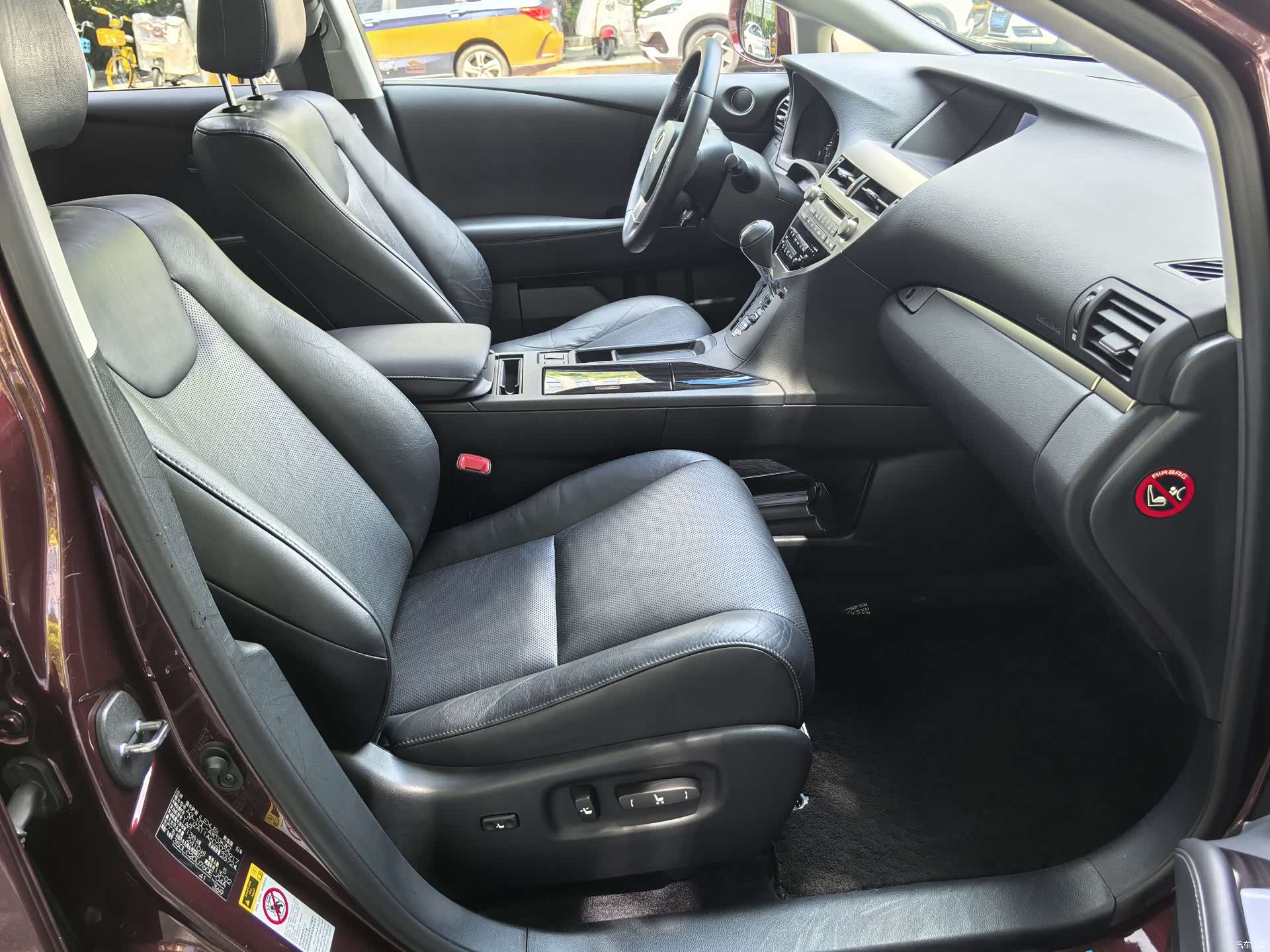 Lexus RX, 2013 10