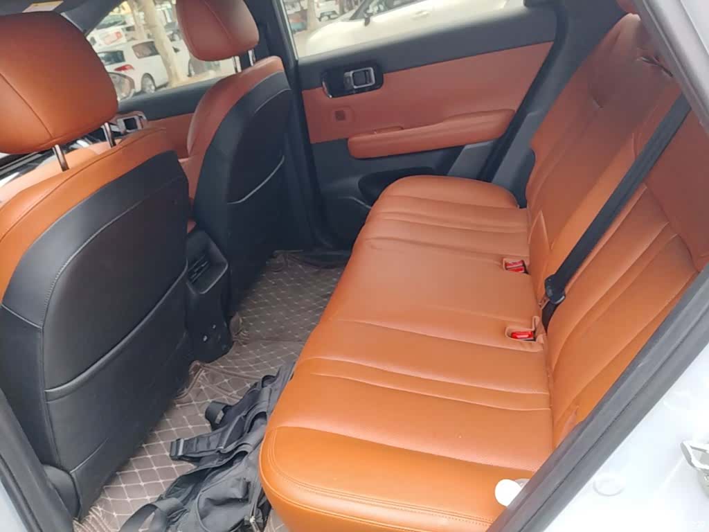 Wuling Starlight, 2025 17