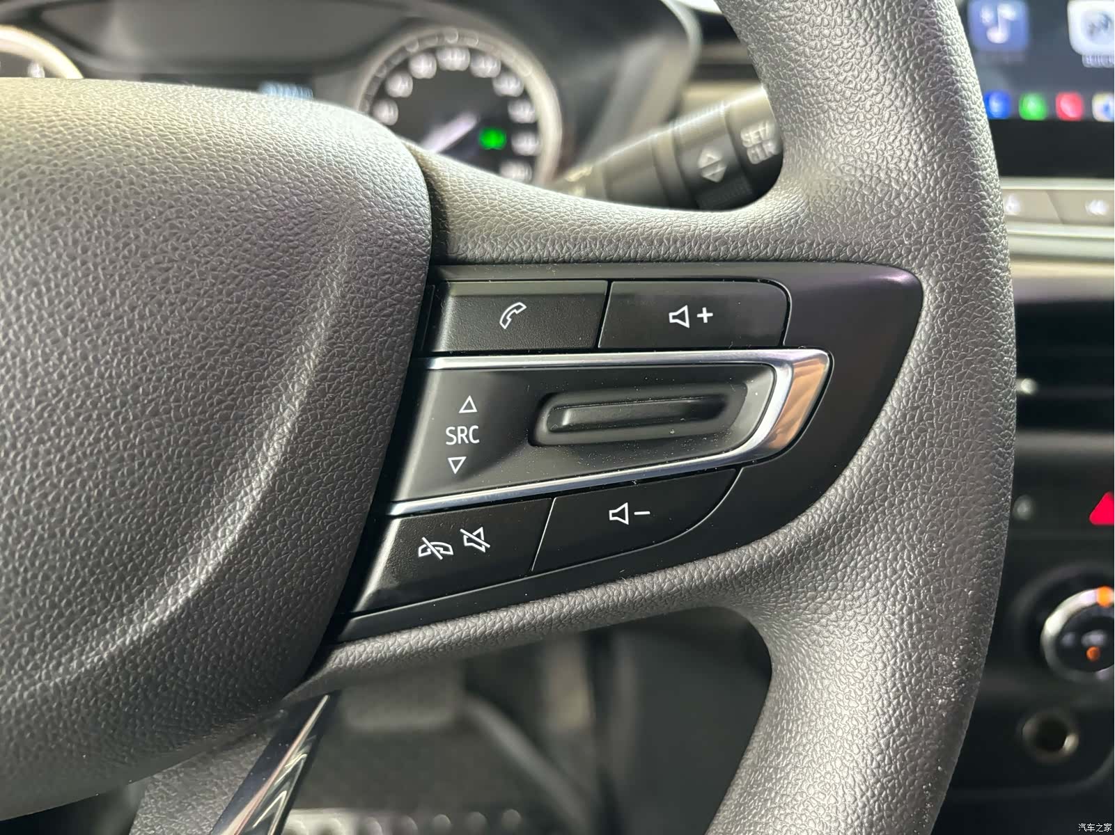 Buick Verano, 2022 14
