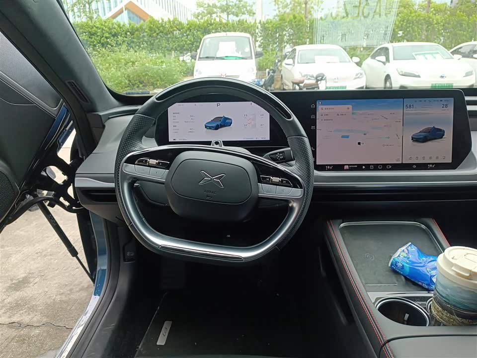 XPENG P7 XPENG P7