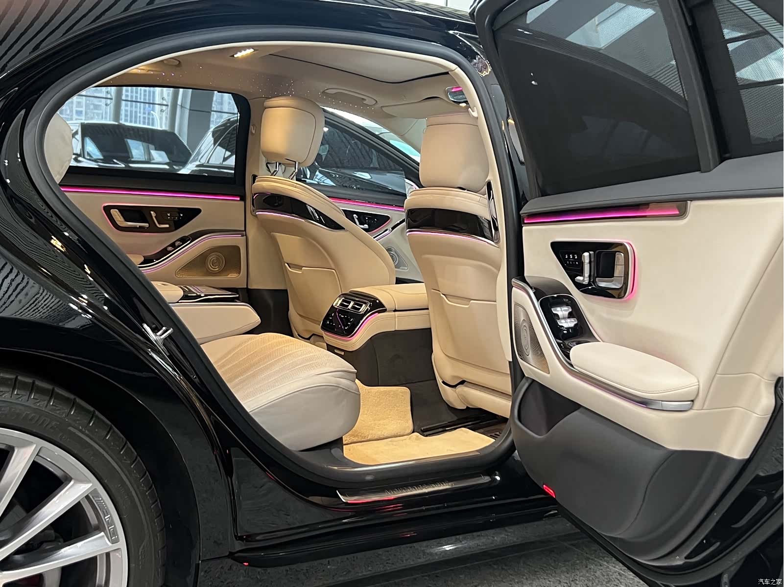 Mercedes-Benz S-Class, 2022 8