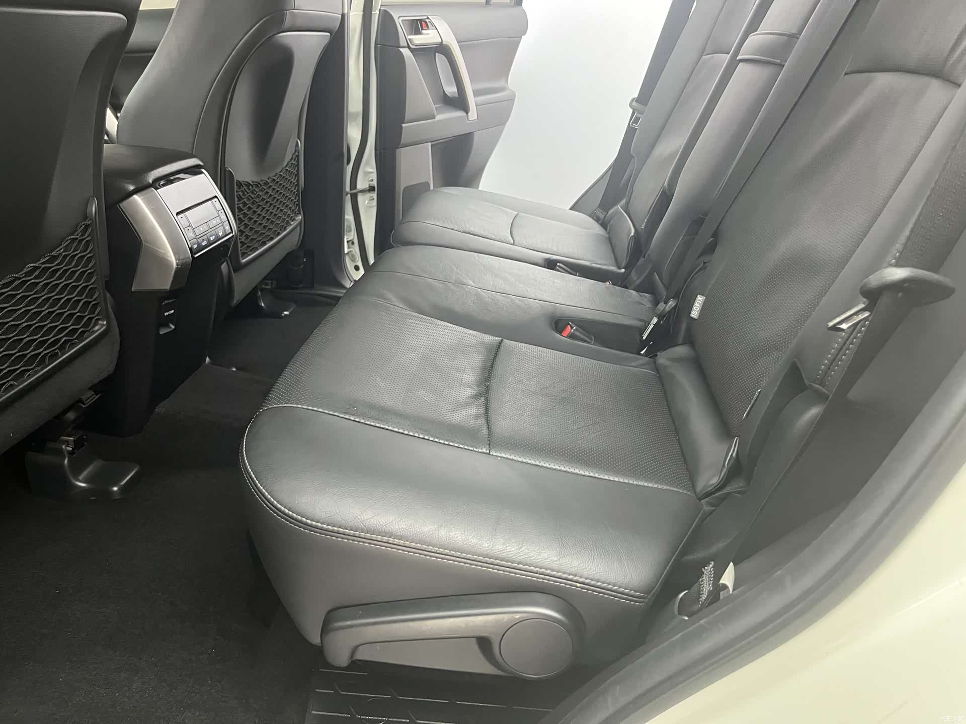 Toyota Prado, 2018 13
