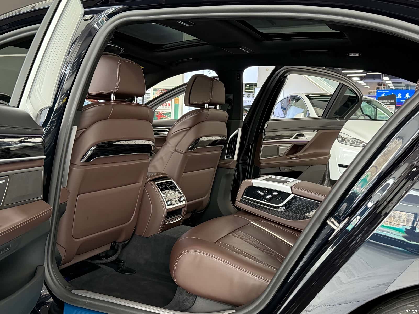BMW 7 Series, 2021 9