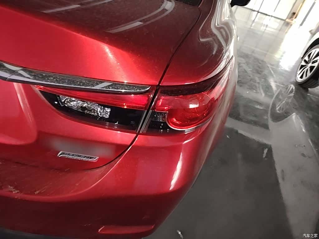Mazda Atenza, 2016 8