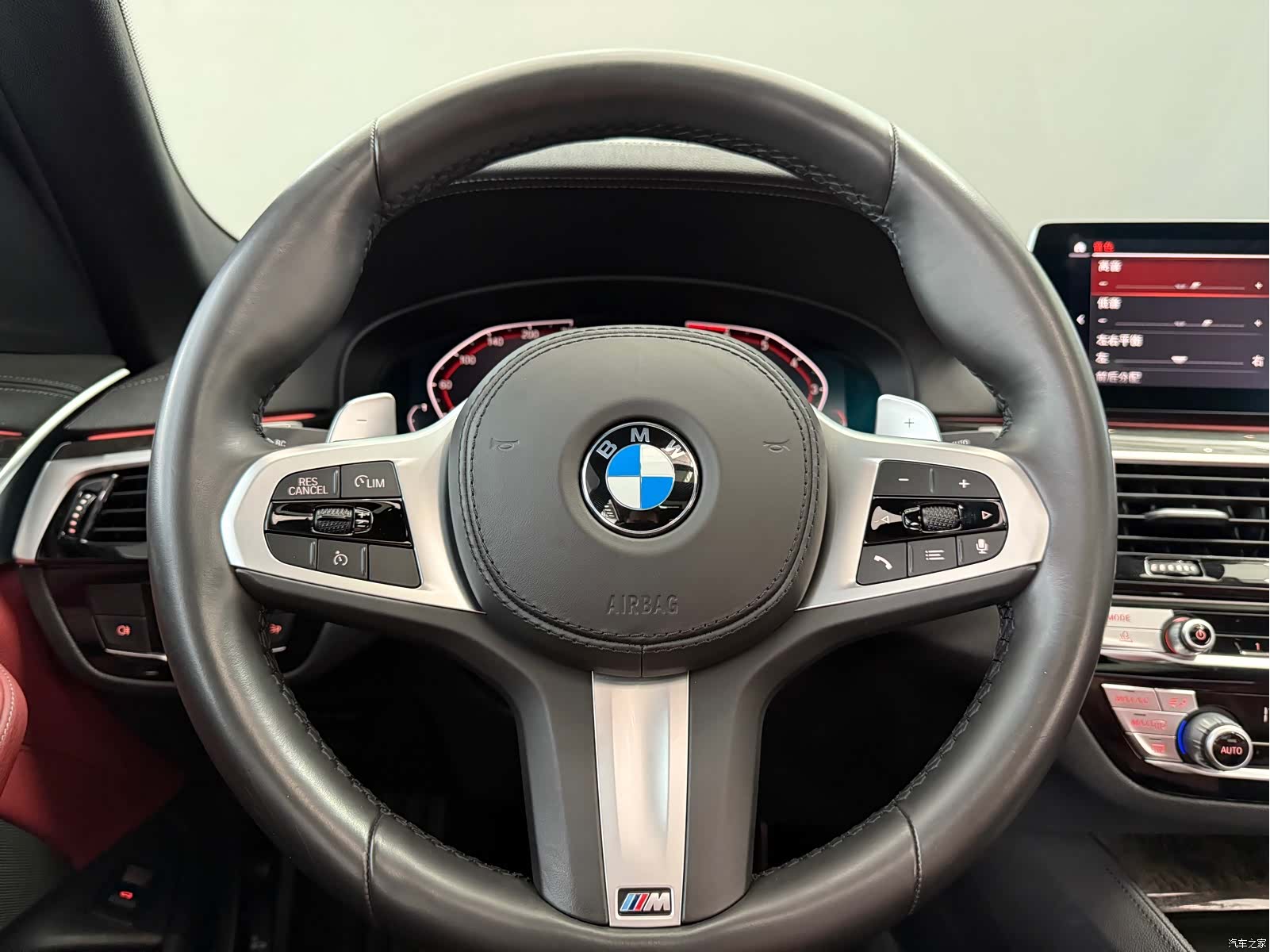 BMW 5 Series, 2019 15