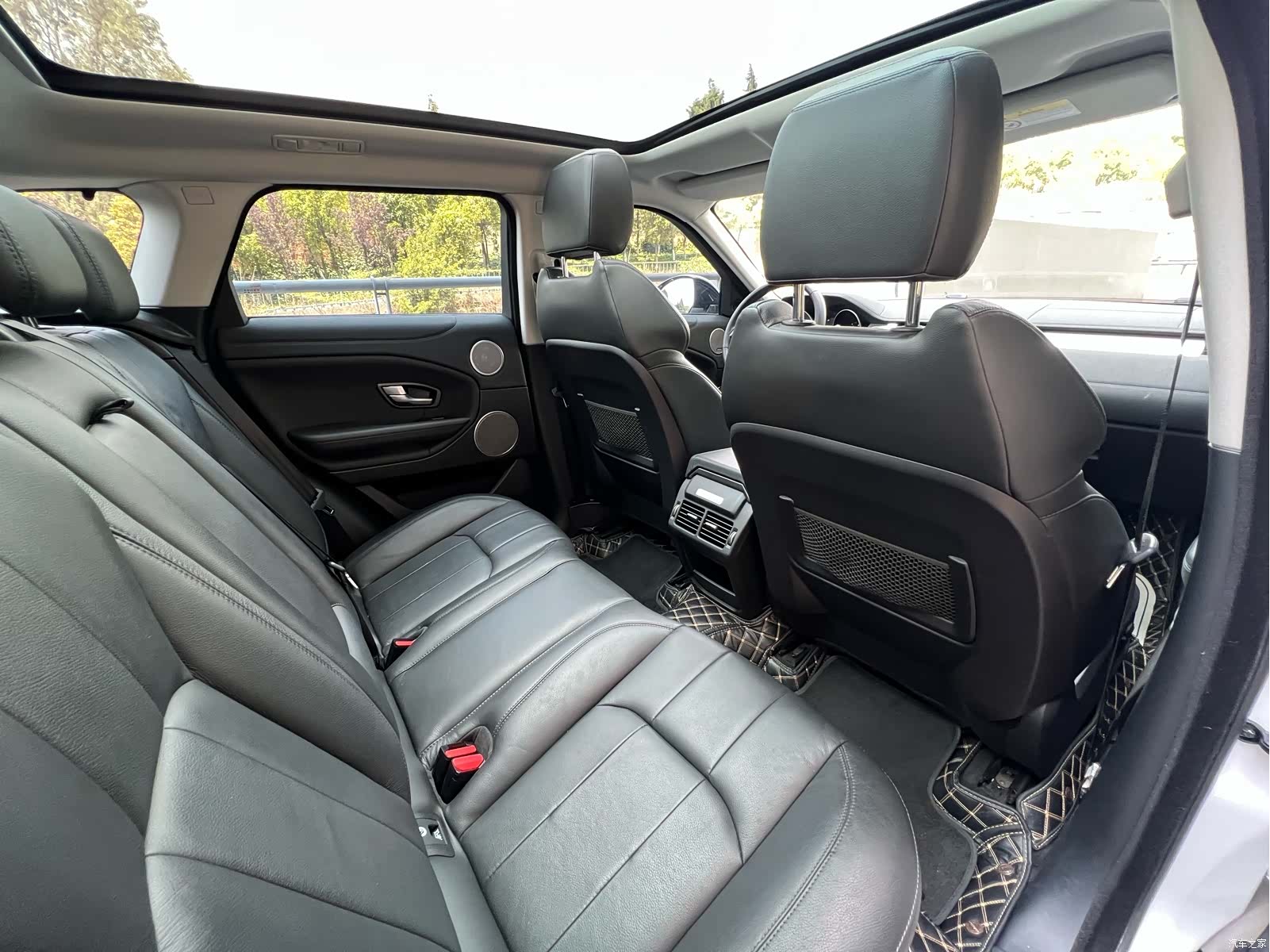 Land Rover Range Rover, 2019 29