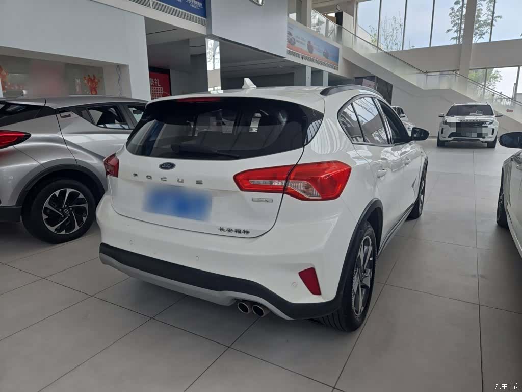 Ford Focus, 2020 10