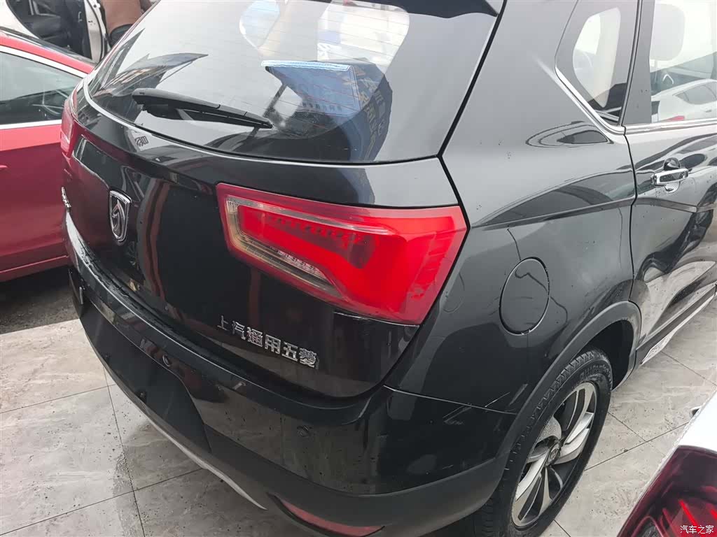 Wuling 560, 2017 7