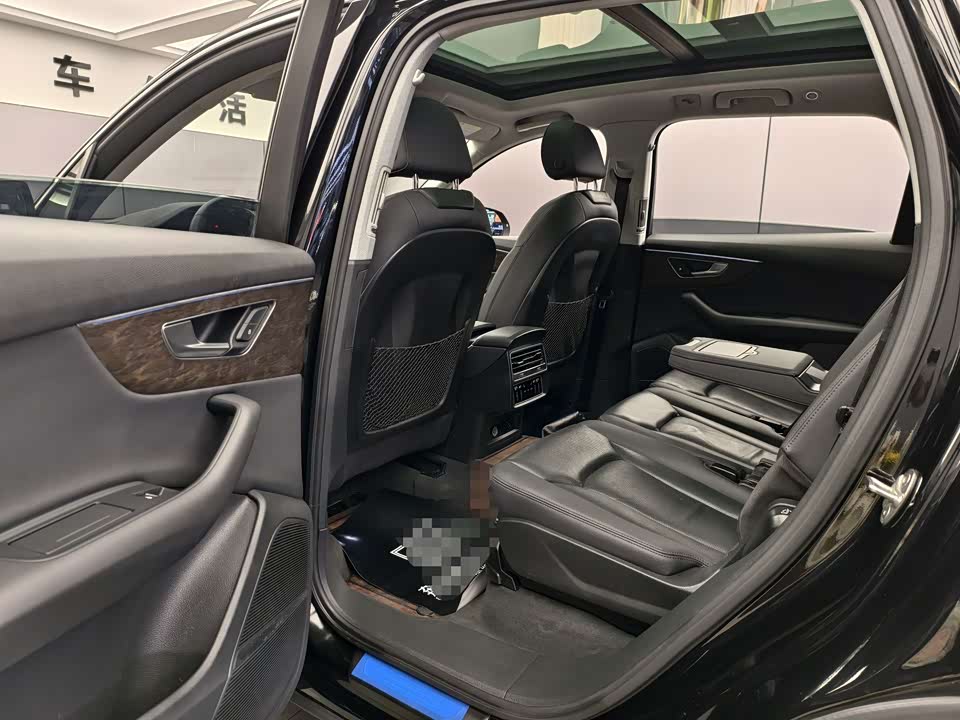 Audi Q7 Audi Q7