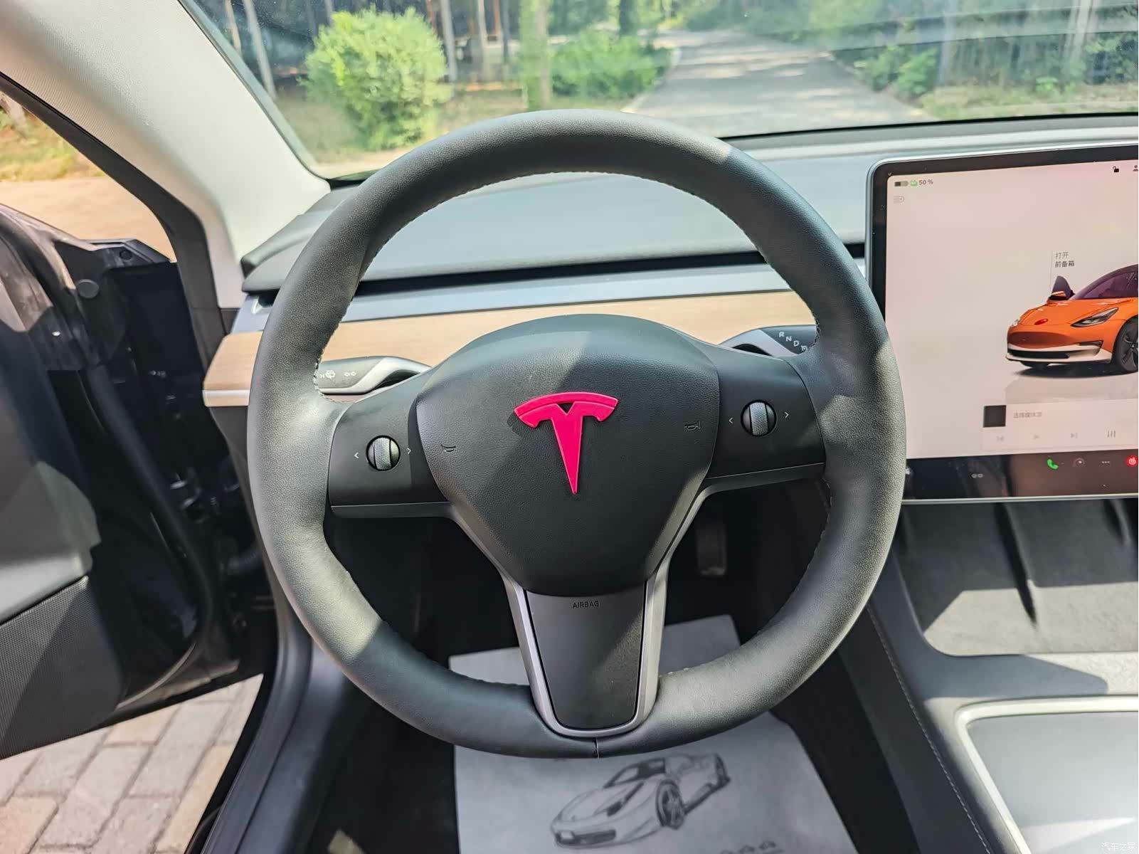 Tesla Model 3, 2023 13