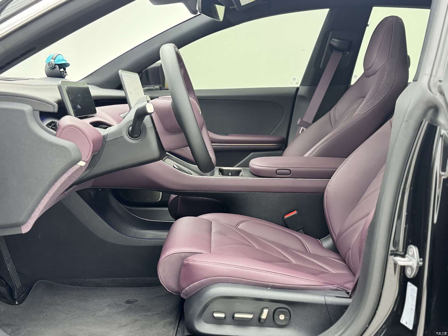NIO ET5, 2026 все фото
