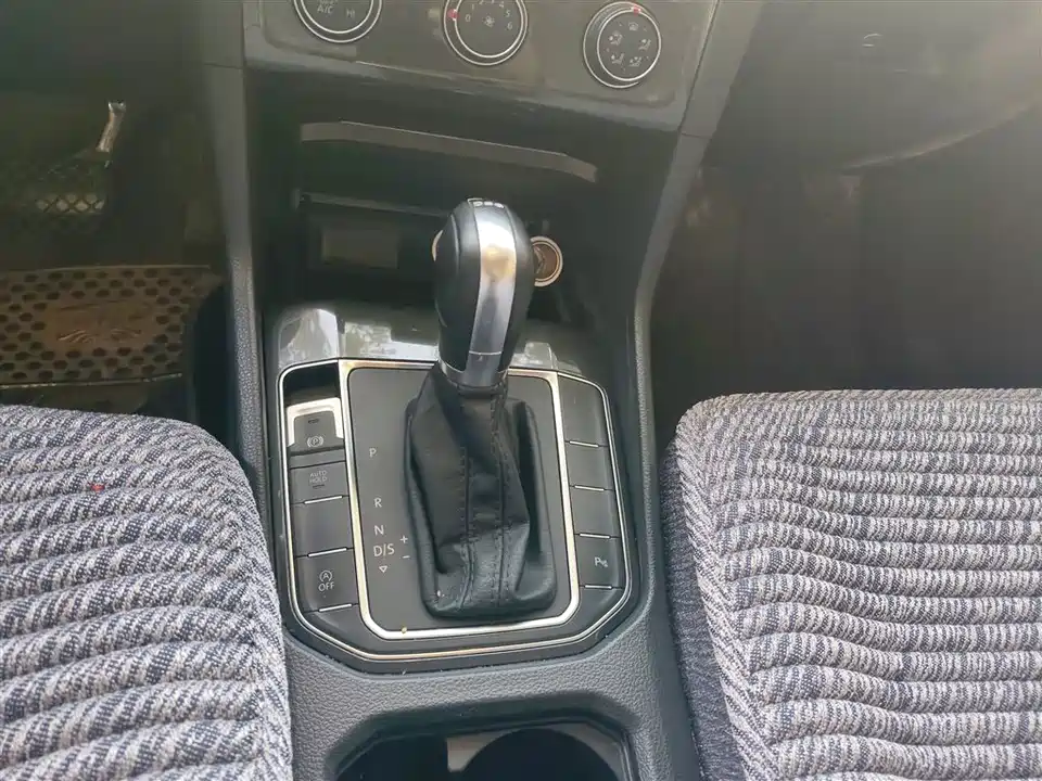 Volkswagen Golf*Jiayu