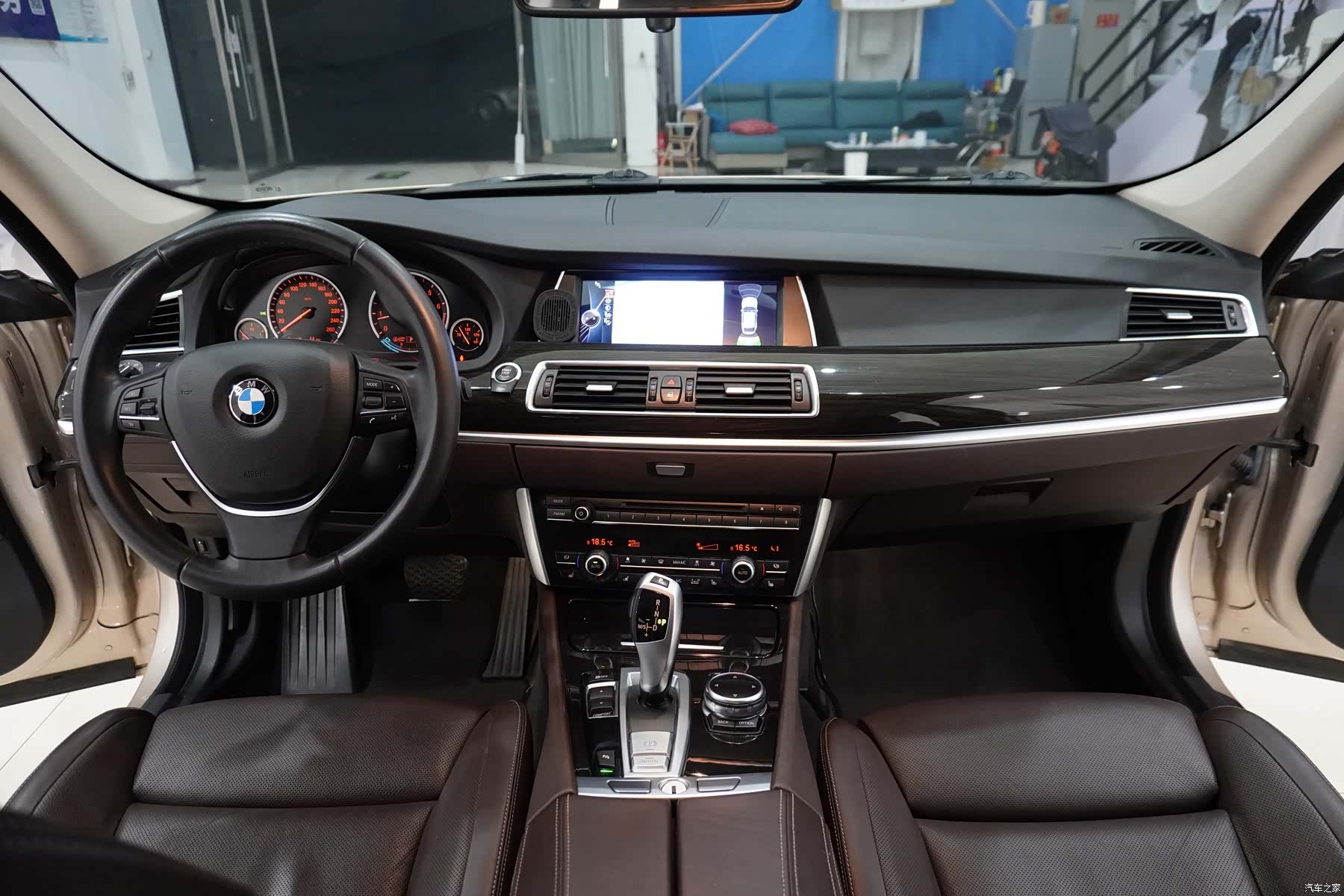 BMW 5 Series, 2014 9