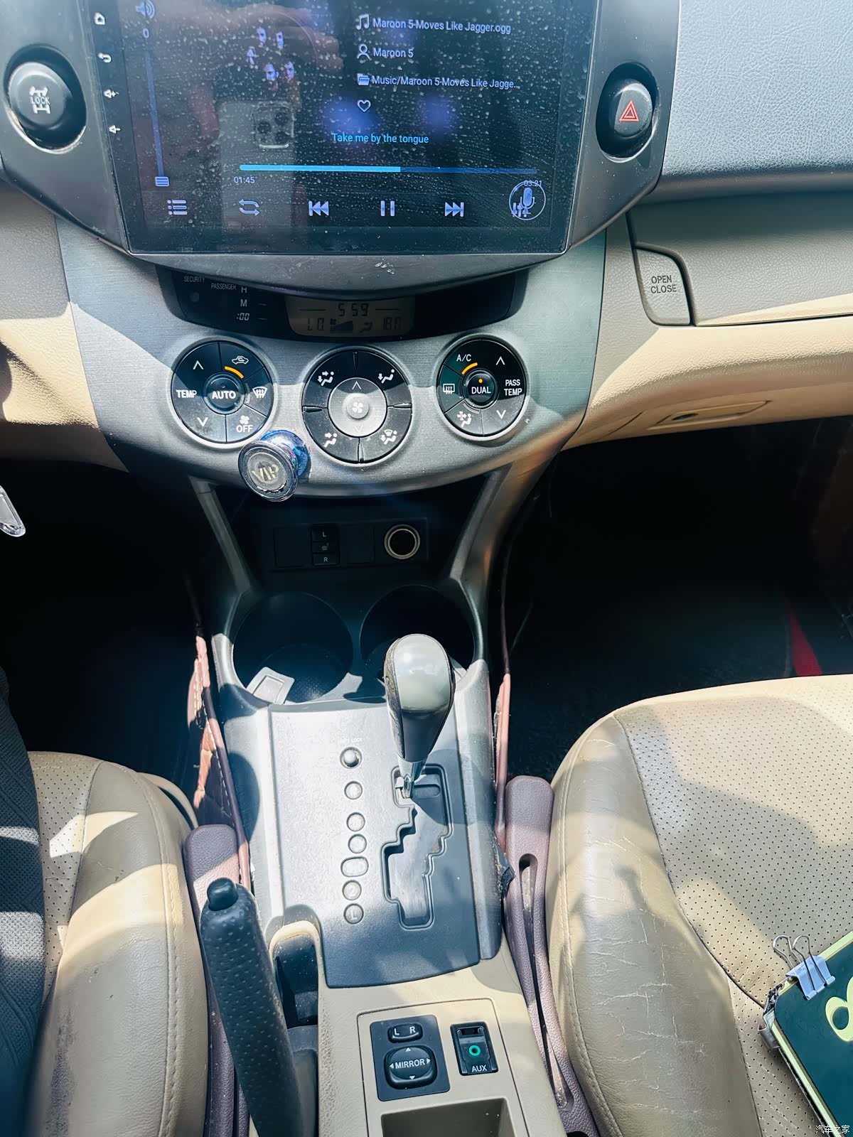 Toyota RAV4, 2012 12