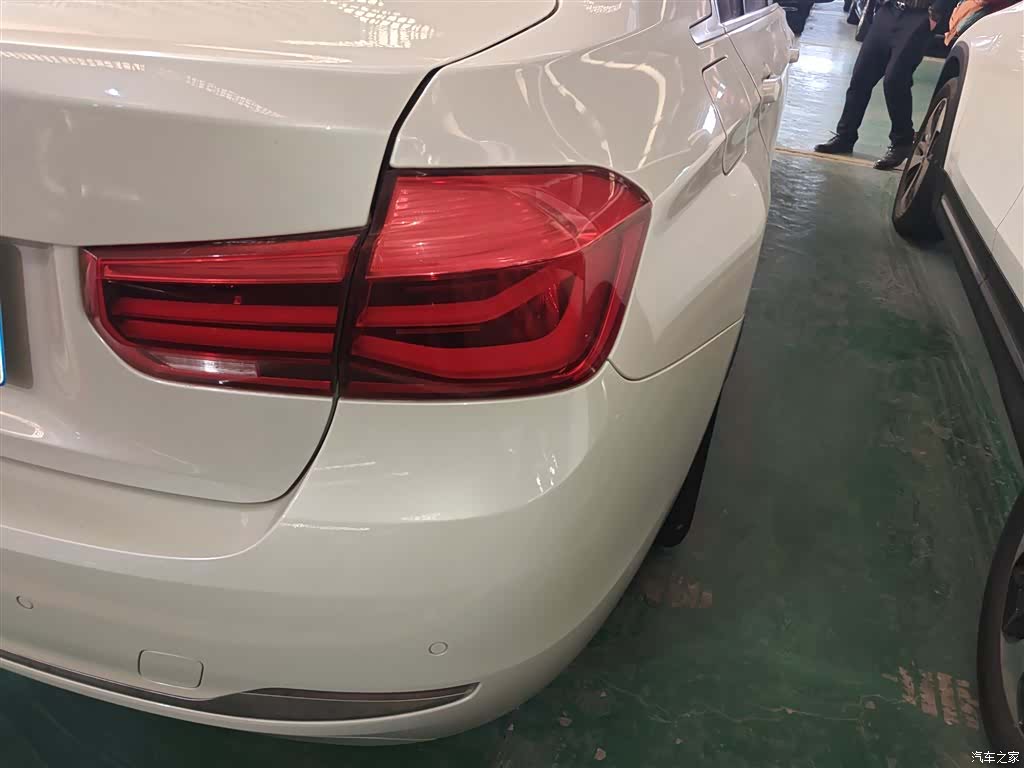 BMW 3 Series, 2018 24