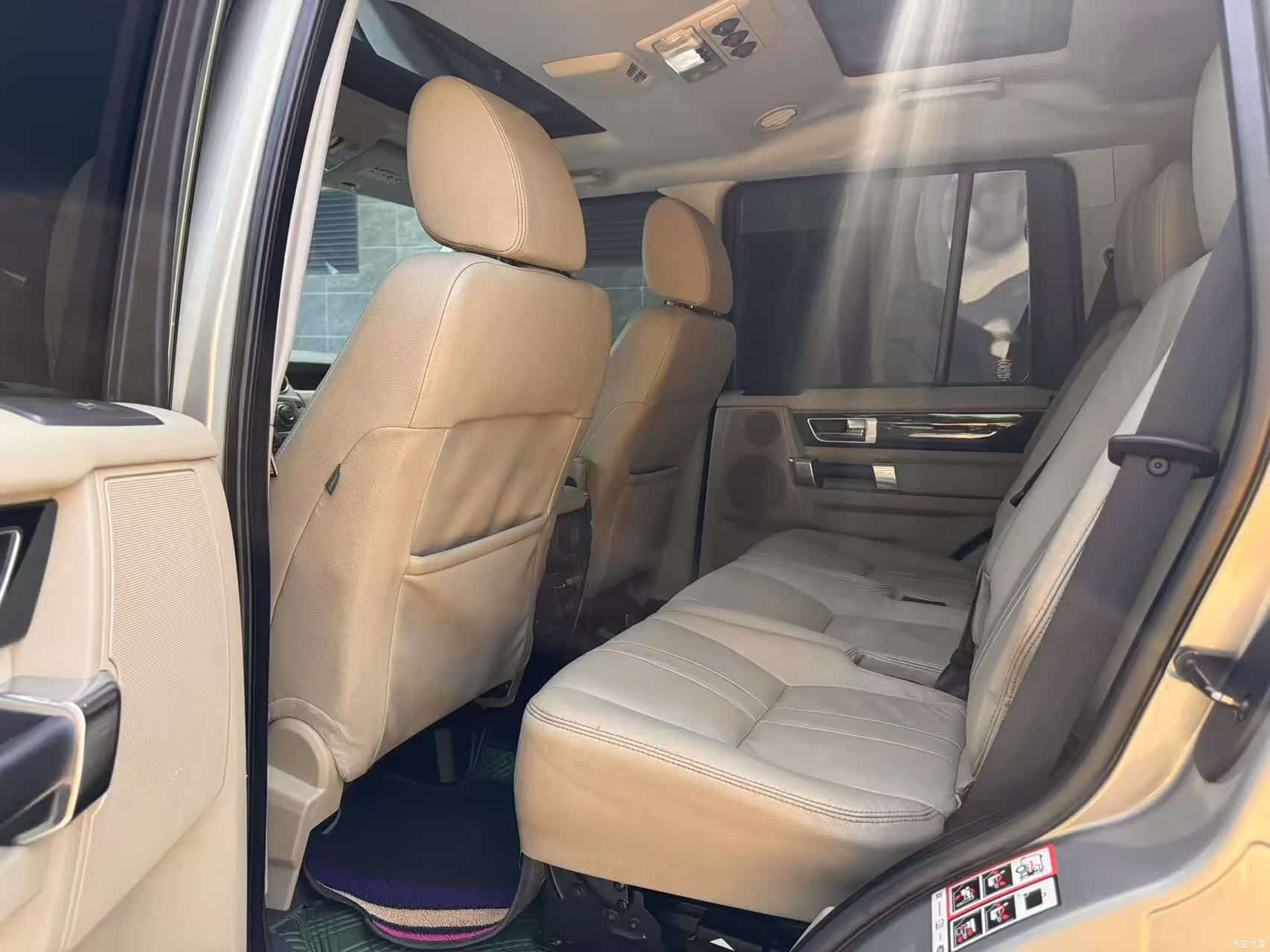 Land Rover Discovery, 2010 6