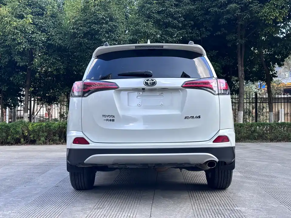 Toyota RAV4 Rongfang