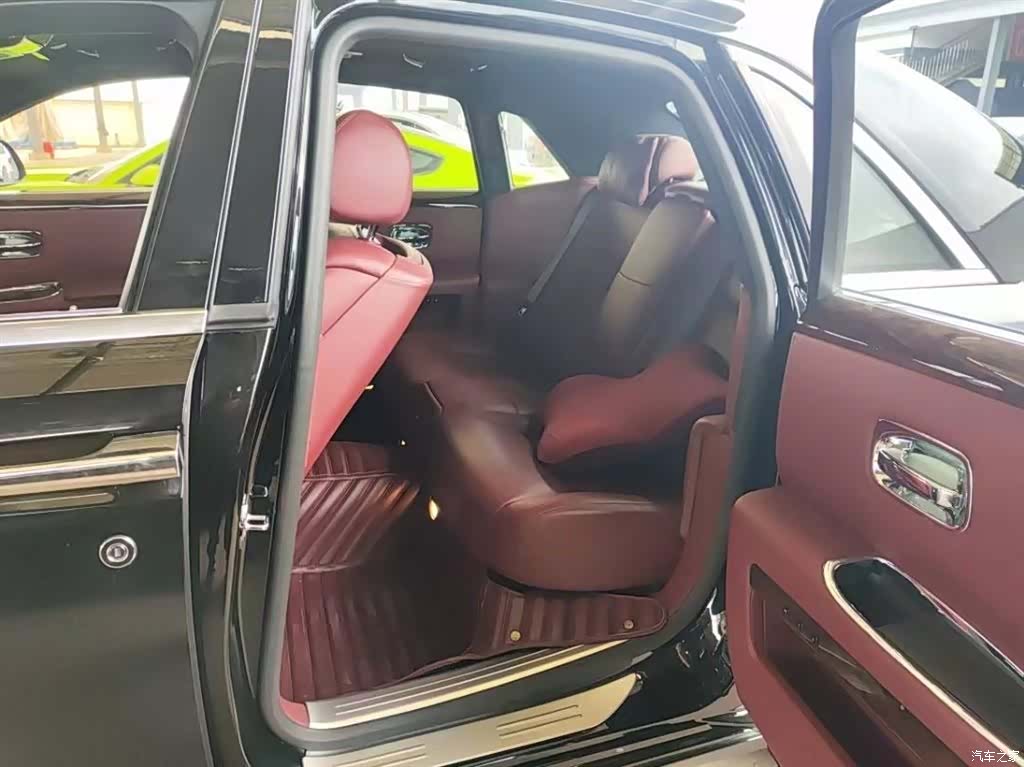 Rolls-Royce Ghost, 2017 6
