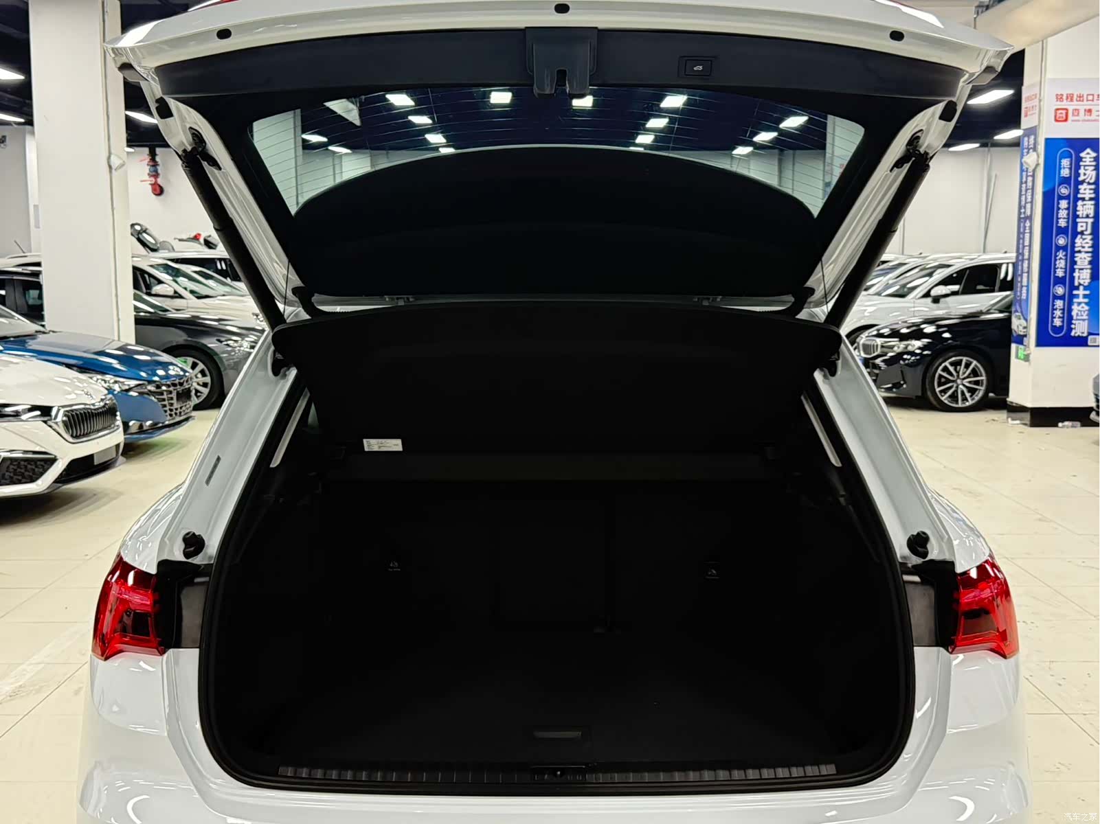Audi Q3, 2022 21