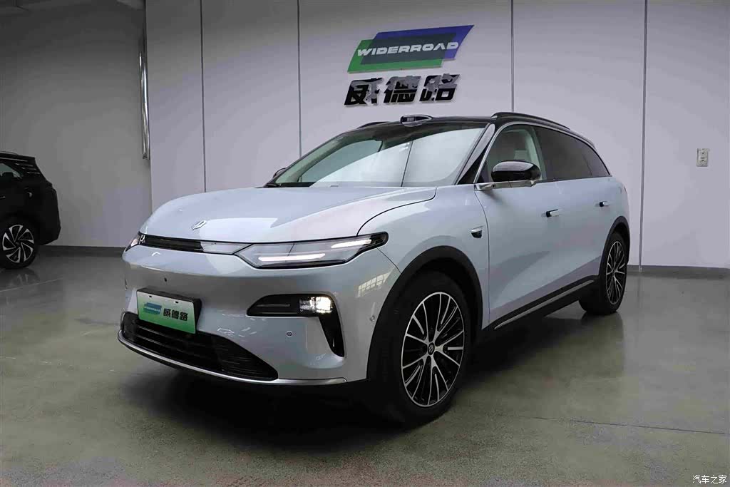 Leapmotor C11