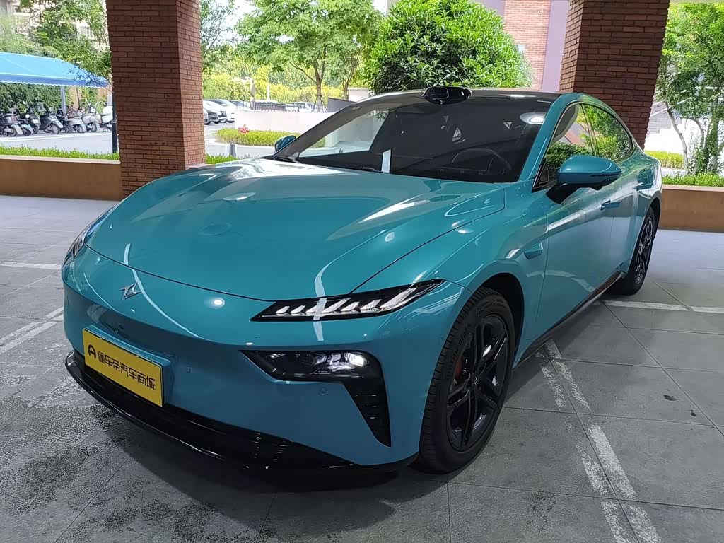 Dongfeng eπ007