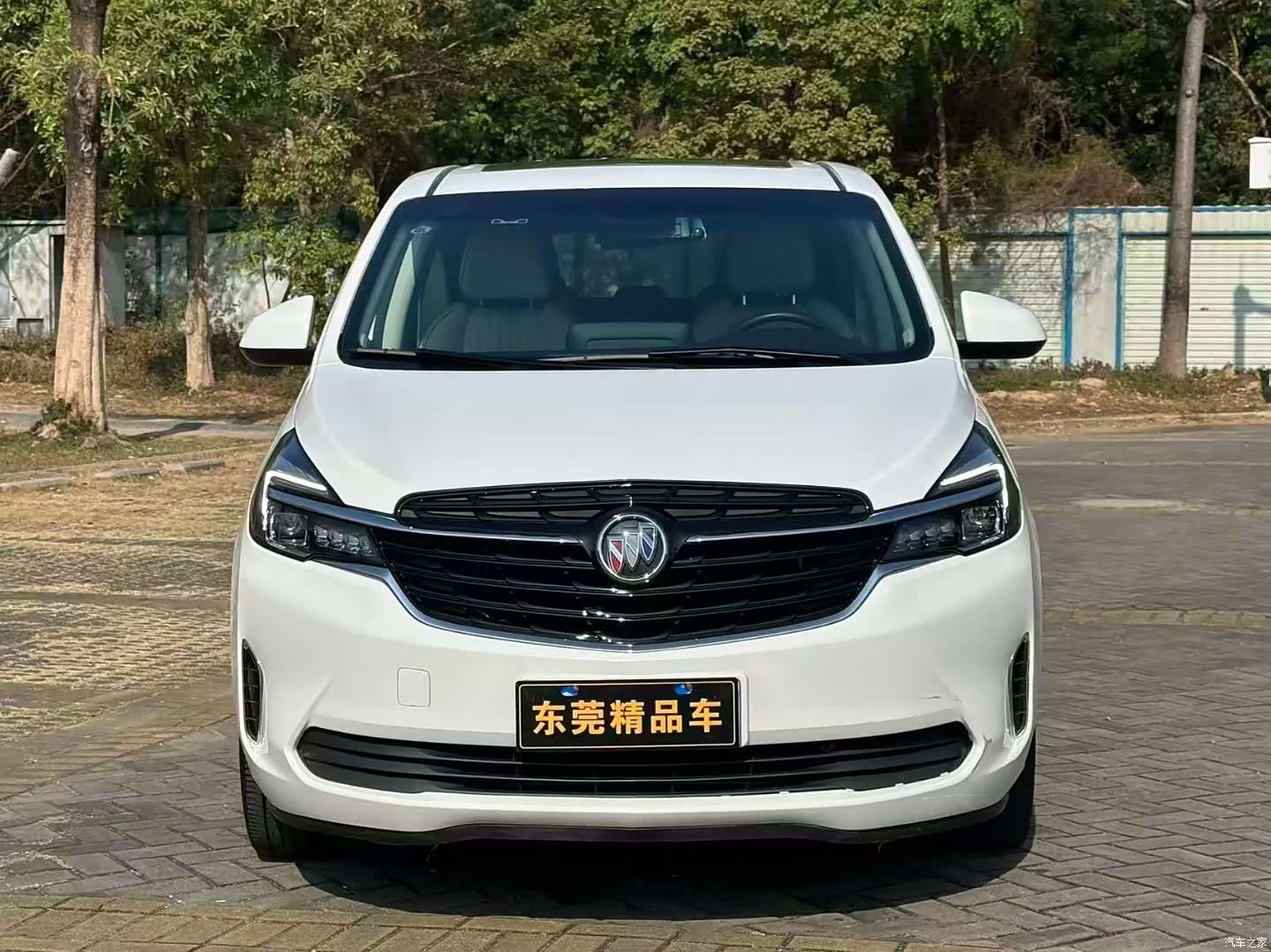 Buick GL8, 2022 2