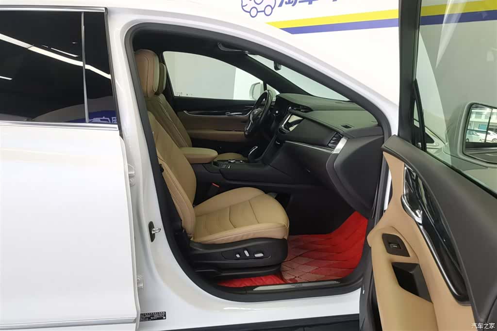 Cadillac XT5, 2022 8
