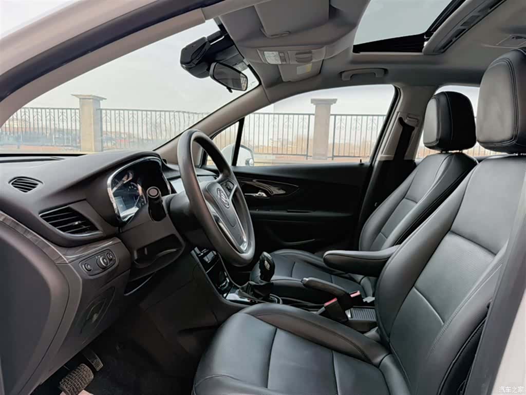 Buick Encore, 2017 12