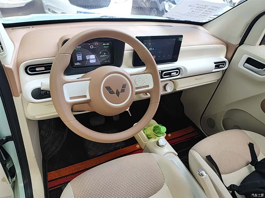 Wuling MINIEV, 2024 11