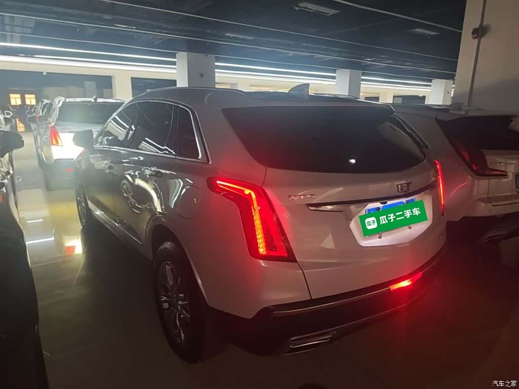 Cadillac XT5, 2021 все фото