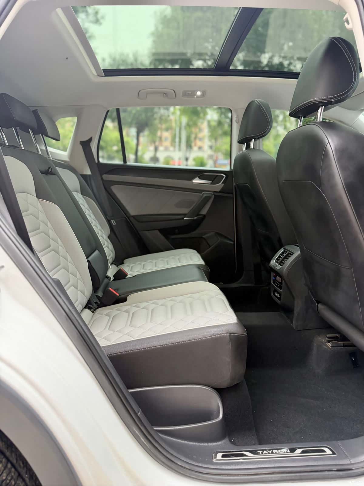 Volkswagen Tayron, 2022 12