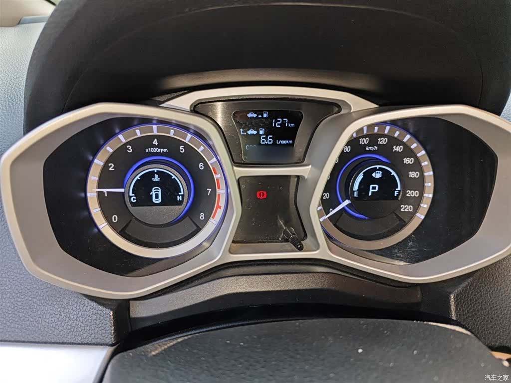JAC S3, 2015 4